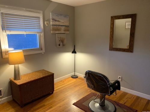 3577 Roanoke St, Seaford NY  11783-3005 exterior