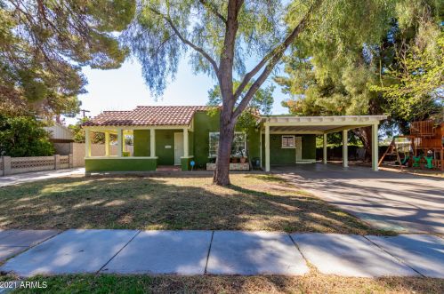 461 Clark St, Mesa, AZ 85201-6510
