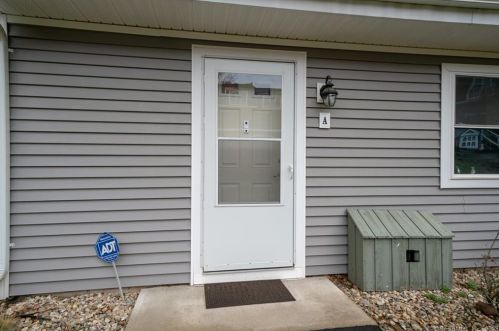99 Brittany Farms Rd, New Britain, CT 06053-1262