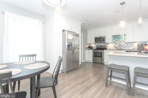 260 Cricklewood Cir, Lansdale PA  19446-1420 exterior