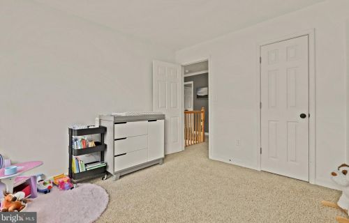 526 Beauregard Dr, Leesburg VA 20175-8924 exterior