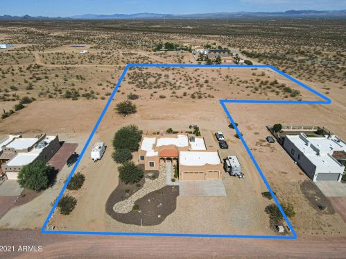 25718 Baker Dr, Wittmann, AZ 85361-1081