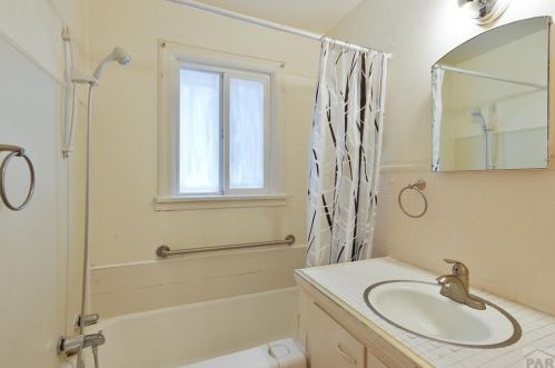 1116 Jackson St, Pueblo CO 81004-2824 exterior