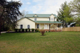 1597 Duncans Chapel Rd, Cookeville TN  38506-8217 exterior
