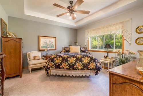 648 Kreekview Dr, East Farmington WI  54020-5860 exterior