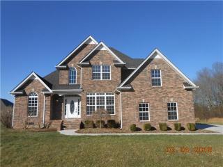 126 Whispering Winds Dr, Manchester, TN 37355-7871