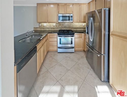 9 Tierra Plano, Trabuco Canyon CA  92688-3380 exterior