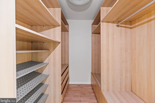 2417 Grays Ferry Ave, Philadelphia PA  19146-2450 exterior