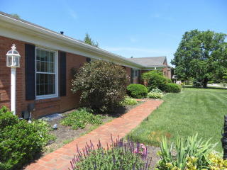 8311 Alpena Way, Louisville, KY 40242-2501