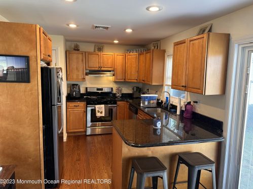 99 A St, Belmar NJ  07719-2078 exterior