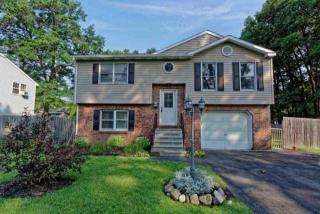 503 Gifford Rd, Schenectady, NY 12304-3949
