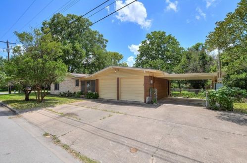 2019 Brentwood St, Austin TX  78752-4105 exterior