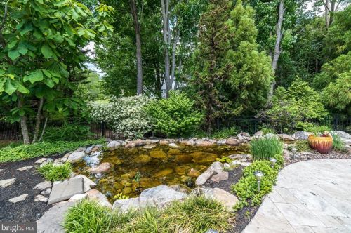 1599 Dreshertown Rd, Dresher PA  19025-1421 exterior