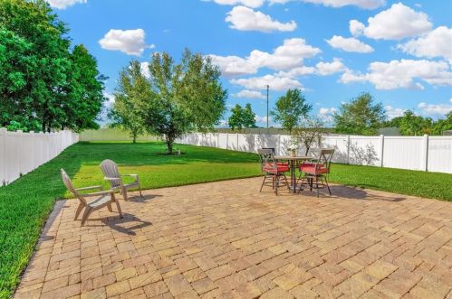 1854 Altavista Cir, Lakeland FL  33810-2795 exterior