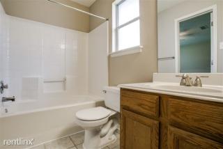 616 Cumberland Dr, Burleson TX  76028-7318 exterior