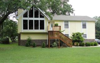 1616 King Charles Ct, Alabaster, AL 35007-9124