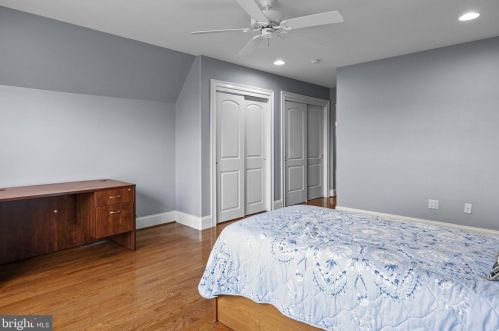 590 Abbey Ct, Blue Bell PA  19422-1303 exterior