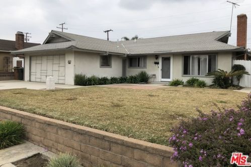 2931 Hemlock Pl, Fullerton, CA 92835-2030