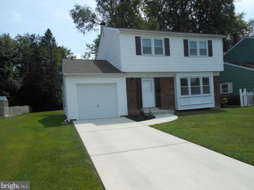 7 Boswell Rd, New Castle, DE 19720-4402