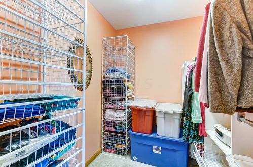 2593 Karok Dr, London OH  43140-9021 exterior