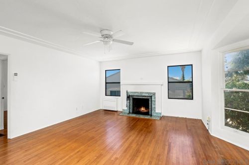 4707 Newport Ave, San Diego, CA 92107-2204