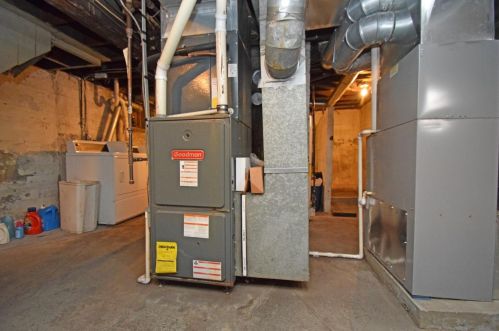 2304 Clifton Ave, Cincinnati OH  45219-1313 exterior