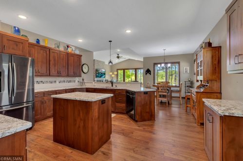 2346 40th Ave, Saint Cloud, MN 56301-9803