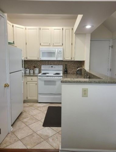 1 Pheasant Brook Ct, Bedminster, NJ 07921-2037