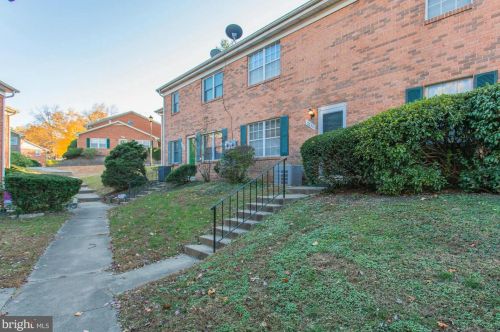 9635 Hagel Cir, Lorton, VA 22079-4318