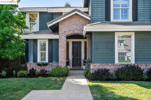 420 Jeannie Ct, Danville, CA 94526-1978