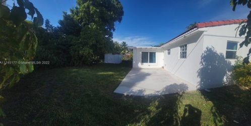 1310 23rd Ave, Hollywood FL  33020-6218 exterior