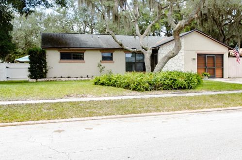 444 Winnway St, Apopka, FL 32712-4189