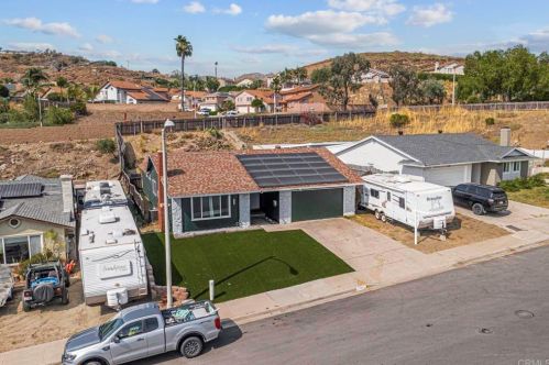 13268 Laurel St, Lakeside CA  92040-3326 exterior