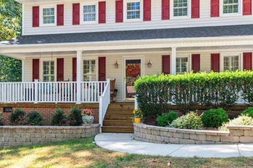 2709 Bellaire Dr, Sanford NC  27330-7601 exterior