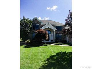 5439 Bridlewood Ln, Hamburg, NY 14075-3659