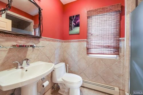 166 Cambridge Ave, Englewood NJ  07631-1625 exterior