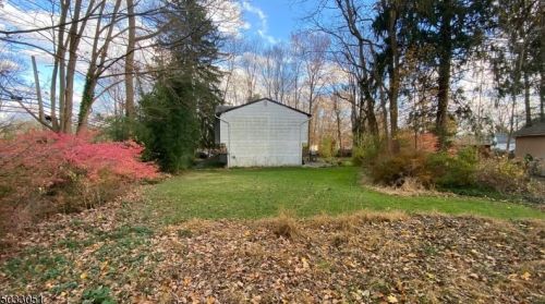 3 3rd St, Roxbury Township NJ  07836-1615 exterior