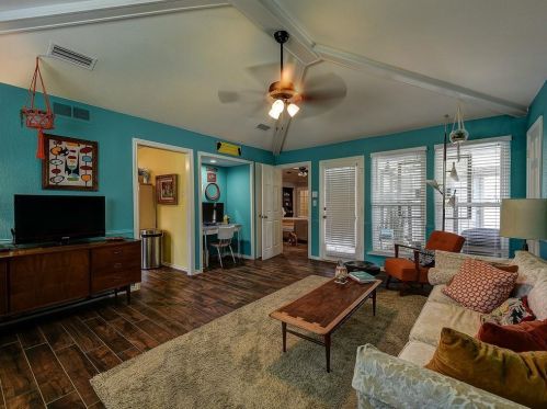 1218 Huntington Dr, Richardson TX  75080-2929 exterior