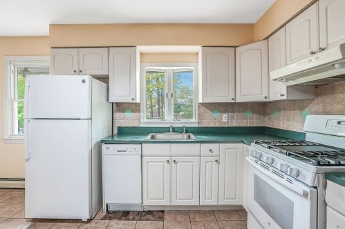 97 Echo Ave, Miller Place NY  11764-2205 exterior