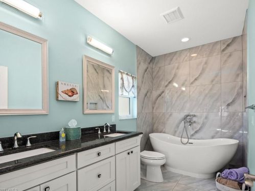 4727 Swordfish St, Bonita Springs FL  34134-7116 exterior