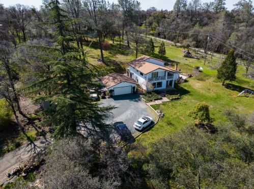 12681 Wolf Rd, Grass Valley CA  95949-8183 exterior