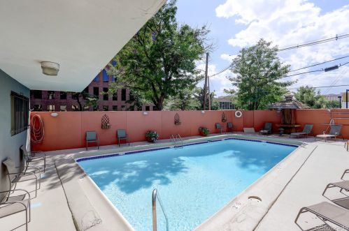 909 Logan St, Denver CO  80203-3008 exterior