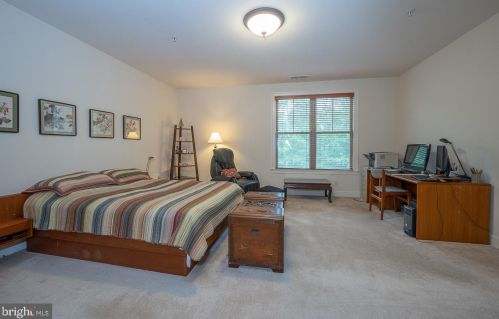 139 Cornerstone Dr, Newtown Square PA 19073-4049 exterior