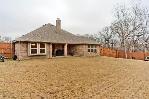 116 Venado Ct, Azle TX  76020-3643 exterior