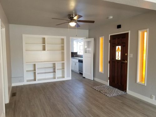 110 Iowa Ave, Sunnyvale, CA 94086-6136