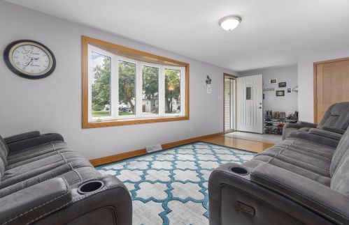 225 Chestnut St, Fond Du Lac WI  54935-3205 exterior