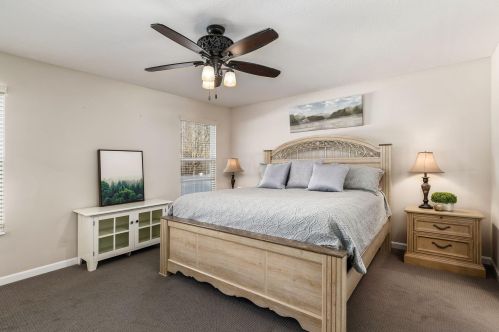 312 Isaac Tharp St, Pataskala OH 43062 exterior