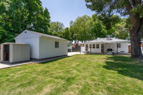 4693 E St, San Bernardino, CA 92407-3543
