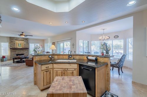 4456 Barwick Dr, Cave Creek AZ  85331-7847 exterior