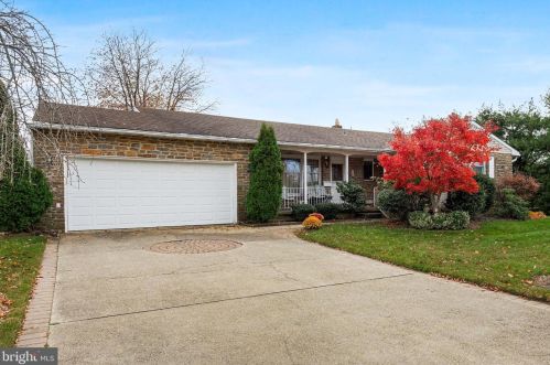 115 Purnell Ave, Riverton, NJ 08077-2248